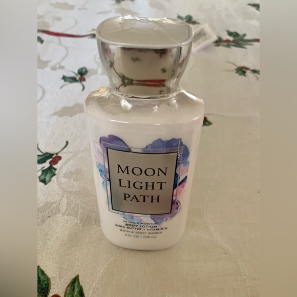 Bath & Body Works Other - BATH & BODY WORKS Body Lotion